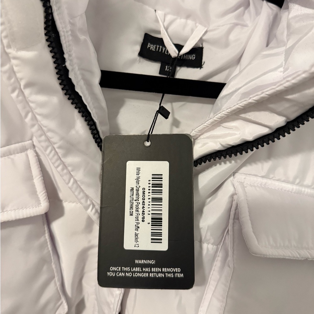 Prettylittlething White Puffer Jacket - image 4